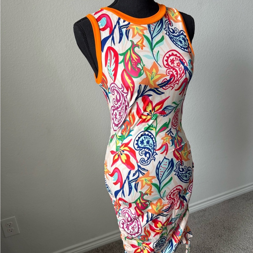 Summer vacation sleeveless mini dress